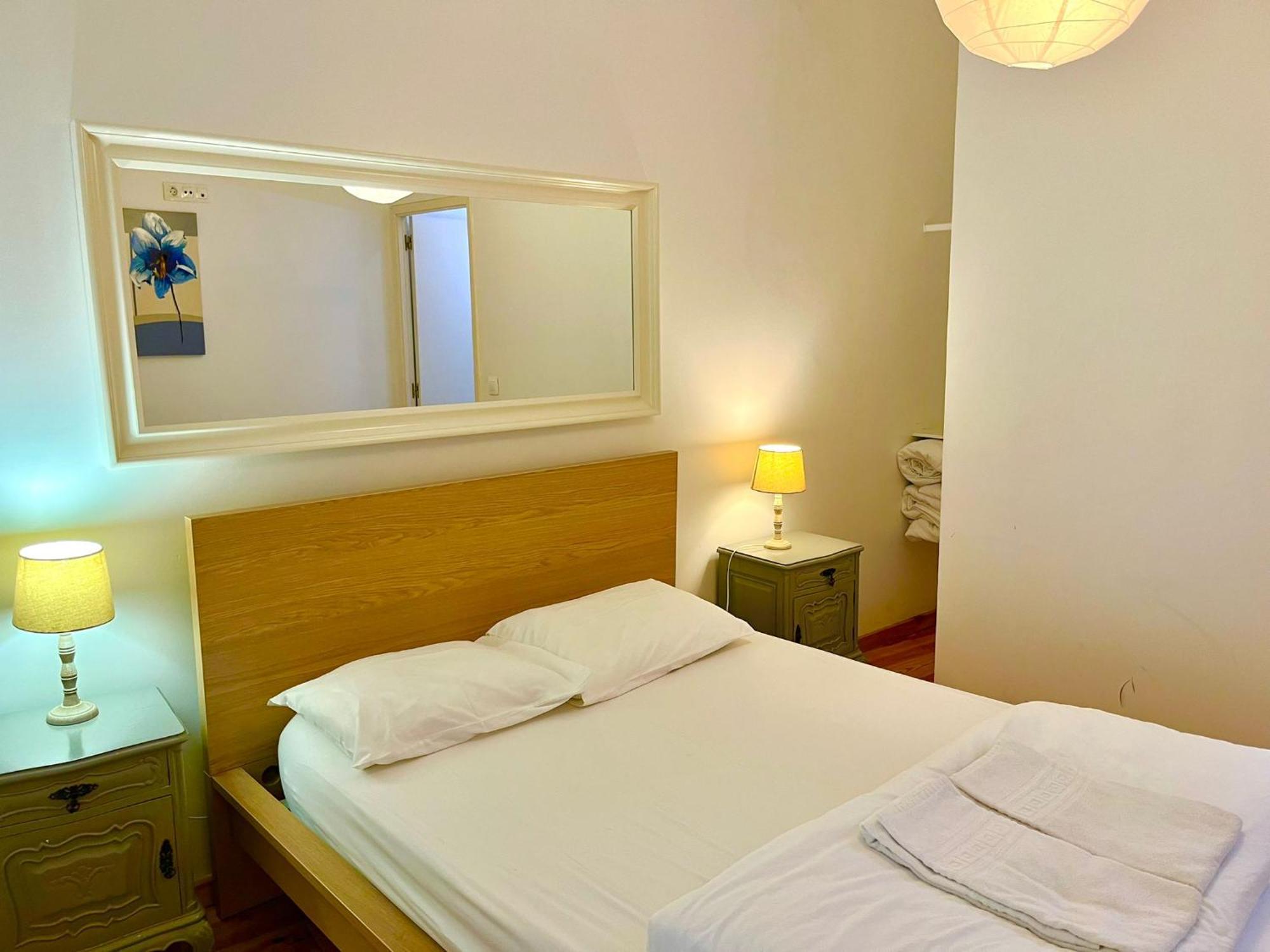 With Terrasse - 3 Bedroom, 3 Bathroom Triplex Lissabon